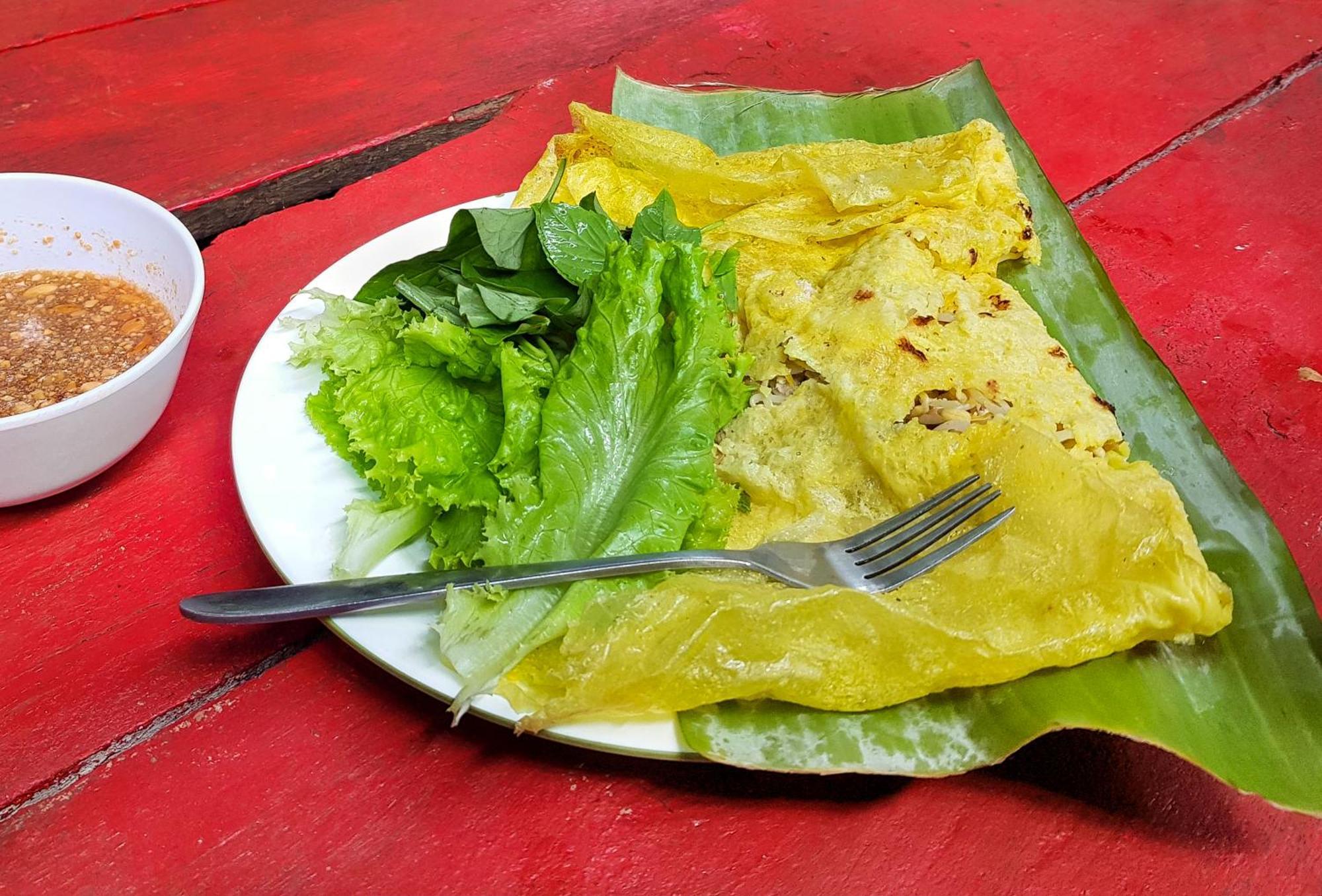Ratanakiri Homestay & Jungle Trek 반룽 외부 사진