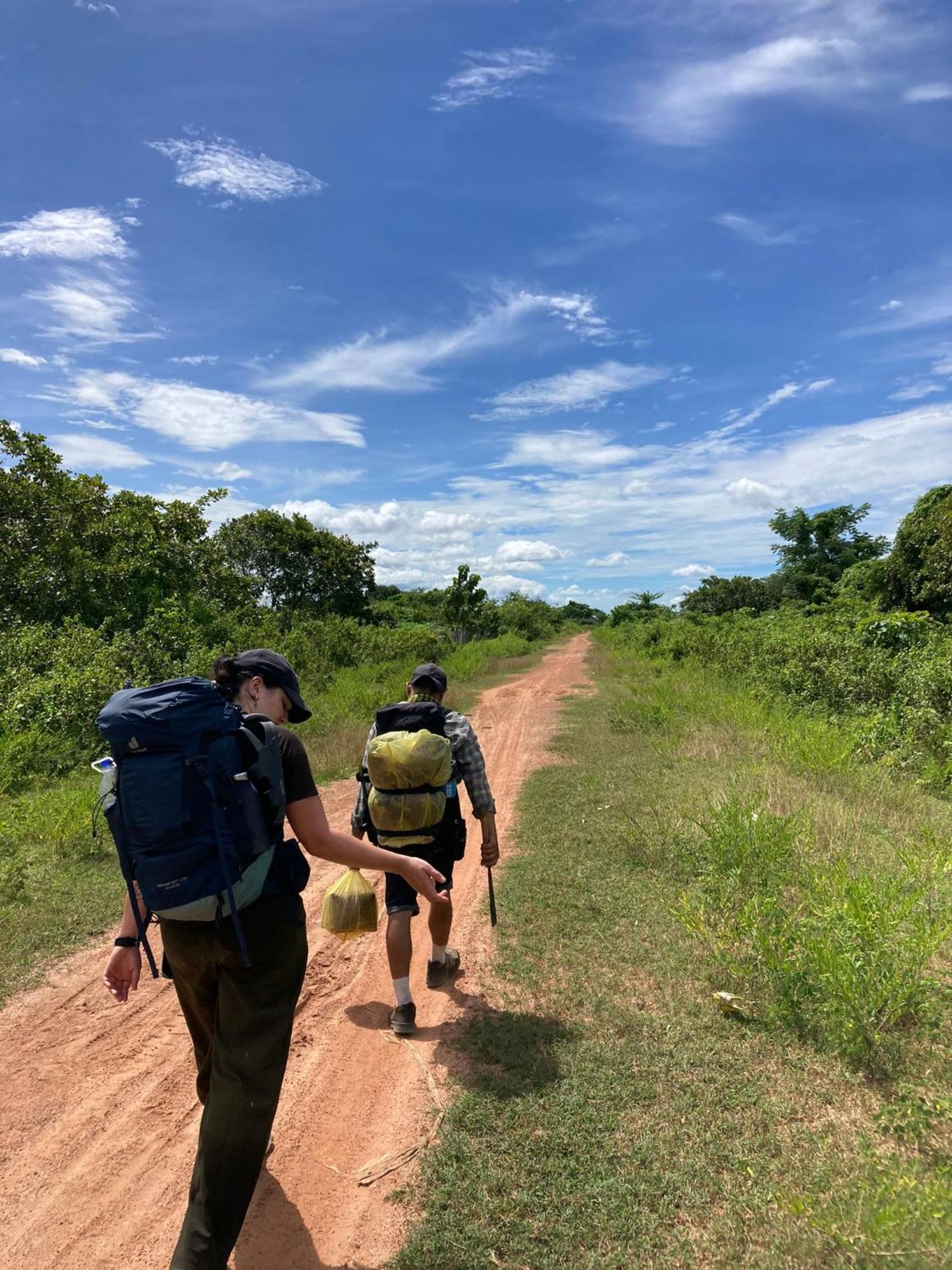 Ratanakiri Homestay & Jungle Trek 반룽 외부 사진