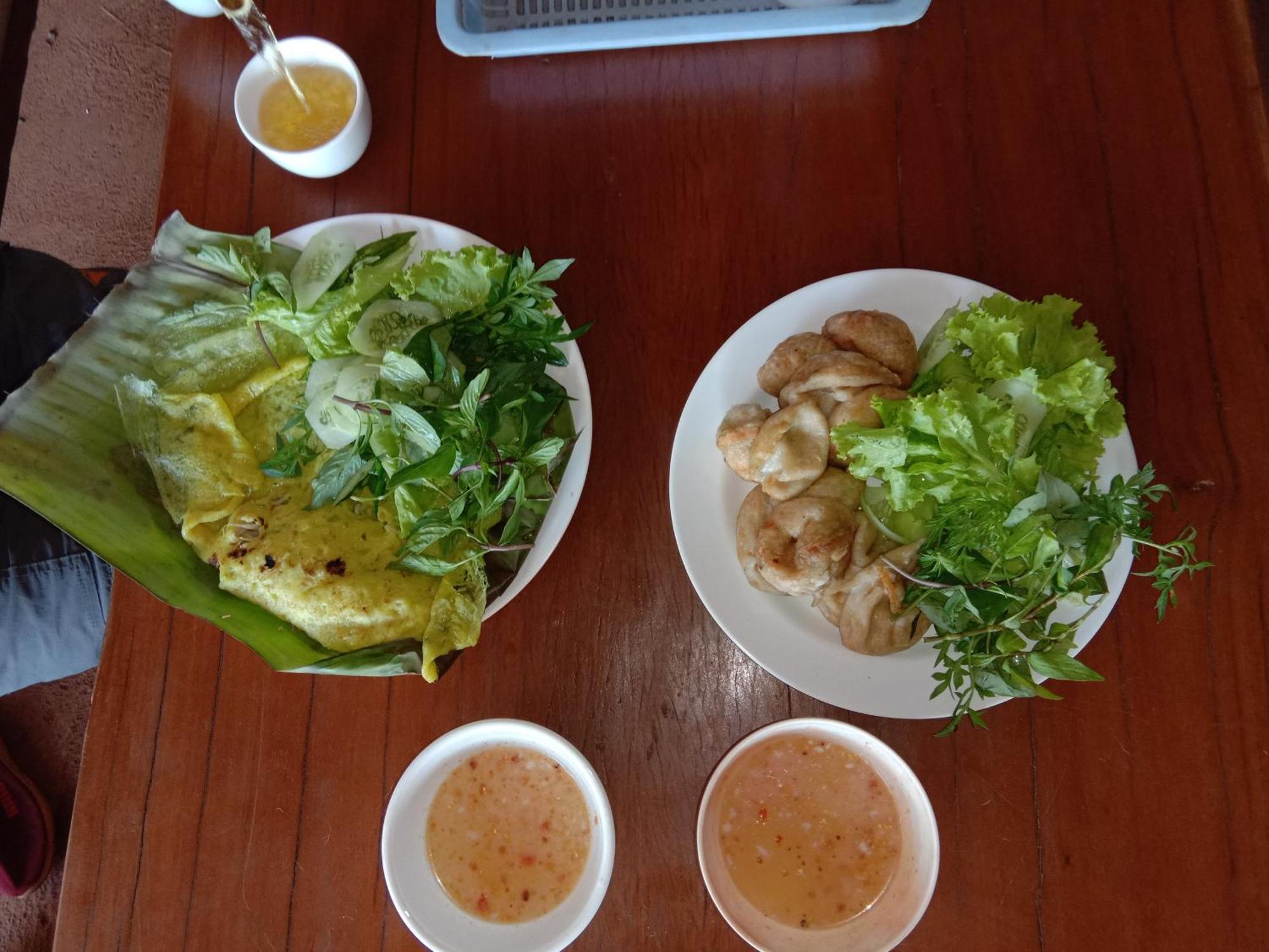 Ratanakiri Homestay & Jungle Trek 반룽 외부 사진