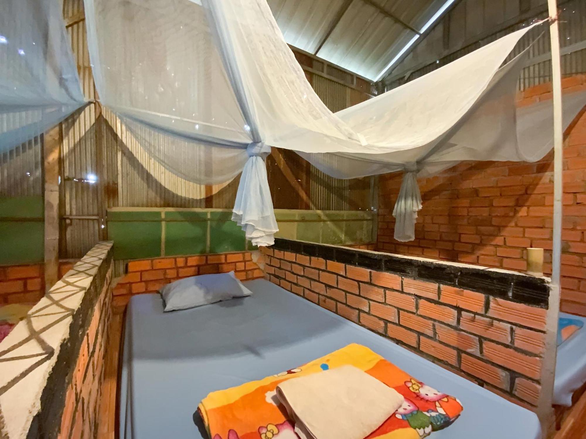Ratanakiri Homestay & Jungle Trek 반룽 객실 사진
